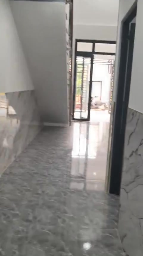 Nhà phố Tân Hiệp, Tân Uyên 72m² giá 1.18 tỷ - Full nội thất, gần trường học!