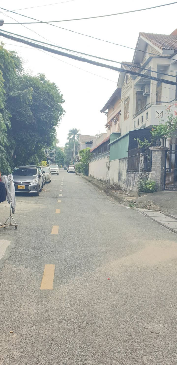 Đất nền 160m² đường Lê Văn Việt, Q9 - Đối diện trung tâm chính trị phường TNP A