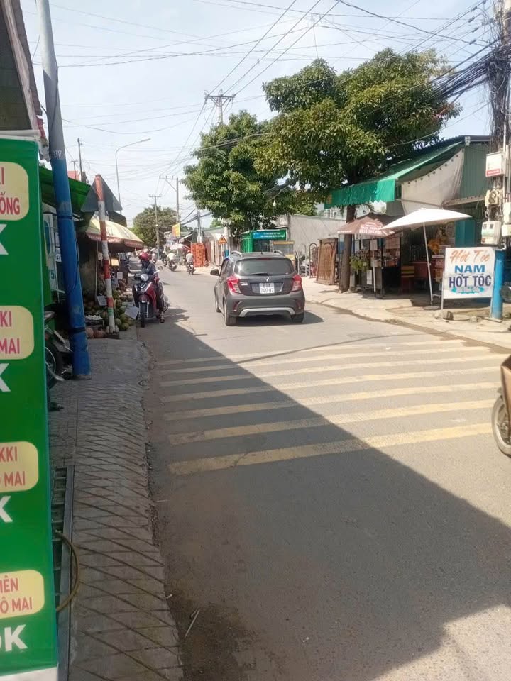 FrontHouse mặt tiền Đỗ Tấn Phong Tân Đông Hiệp 374m² giá 12.3 tỷ - Đầu tư sinh lời ngay!