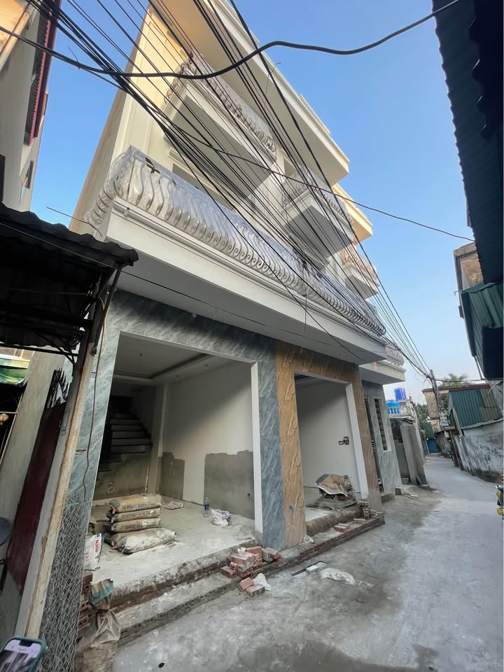 Nhà 3 tầng Trần Lãm Thái Bình 36m² giá thỏa thuận - Thiết kế tân cổ điển sang trọng!