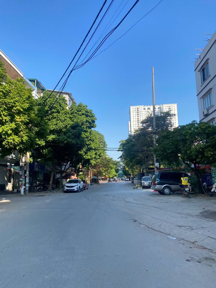 Nhà phố Đại Kim, Hoàng Mai, 44m² giá 11.5 tỷ - Vị trí đắc địa, đầu tư sinh lời!