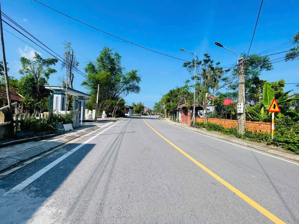 Đất kinh doanh Thạch Sơn 189m² giá 2 tỷ - Cơ hội đầu tư hấp dẫn!