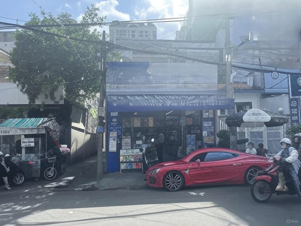 Nhà mặt tiền kinh doanh 95m² Quận 11 giá 12.8 tỷ - Đầu tư sinh lời ngay!