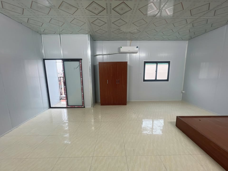 Phòng cho thuê tại Ngõ 160 Tân Triều 35m² giá 4.8 triệu - Chỉ cần xách vali vào ở ngay!