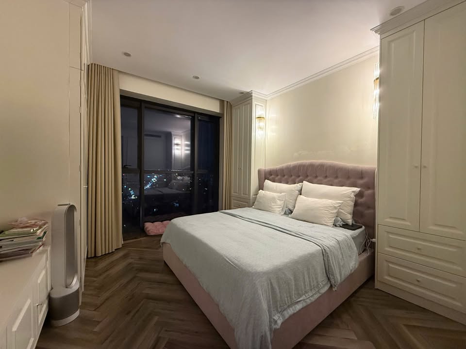 Căn hộ 1 phòng ngủ Sun Ancora Lương Yên 18 triệu - View sông Hồng tuyệt đẹp!