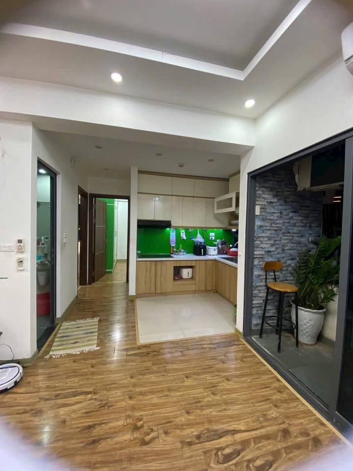 Căn hộ Chung cư C2 Xuân Đỉnh 65m² giá 6.25 tỷ - Lô góc thoáng đẹp!