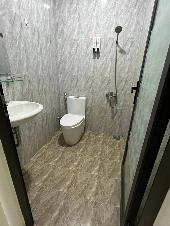 Căn hộ cho thuê Vĩnh Hòa, Nha Trang 3.1 triệu - Đầy đủ nội thất, view biển tuyệt đẹp!