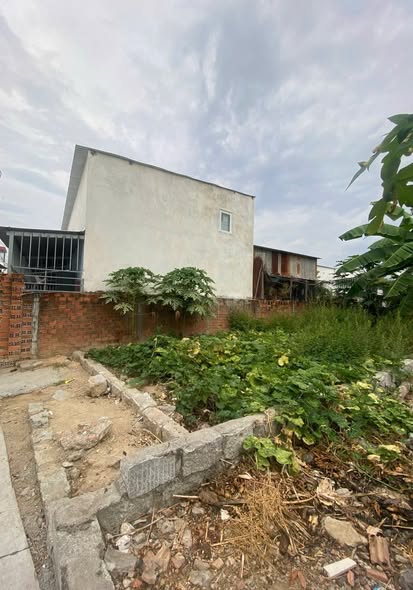 Đất nền Vĩnh Ngọc Nha Trang 75.8m² giá 2.15 tỷ - Hẻm ô tô, khu dân cư đông đúc!