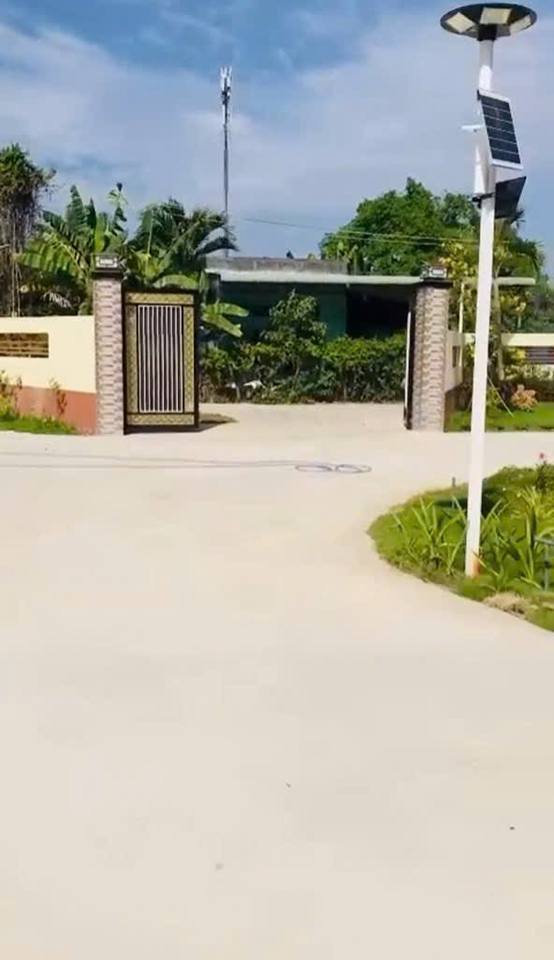 Nhà vườn Long Hương, Bà Rịa - Vũng Tàu 820m² giá 4.5 tỷ - Hồ bơi và mặt tiền rộng