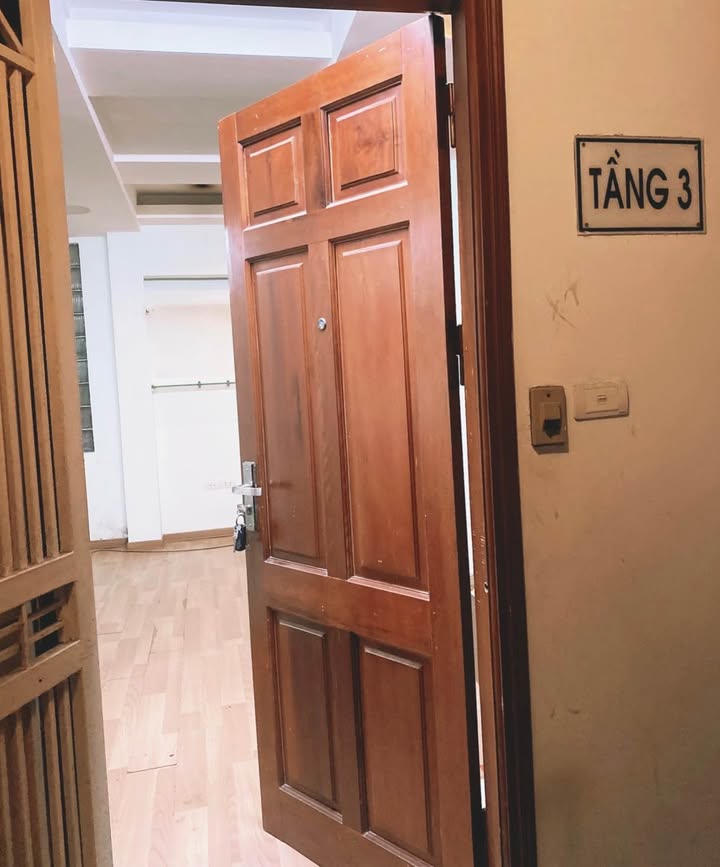 Căn hộ 2PN ngõ 43 Chùa Bộc 50m² giá 8 triệu - Đẹp, sẵn sàng vào ở!