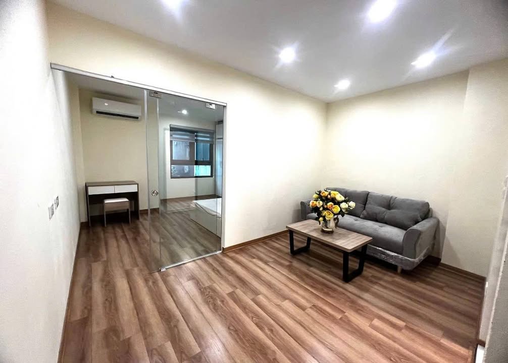 Căn hộ 1 phòng ngủ tại Nguyễn Khánh Toàn, Cầu Giấy - Full nội thất, vào ở ngay!