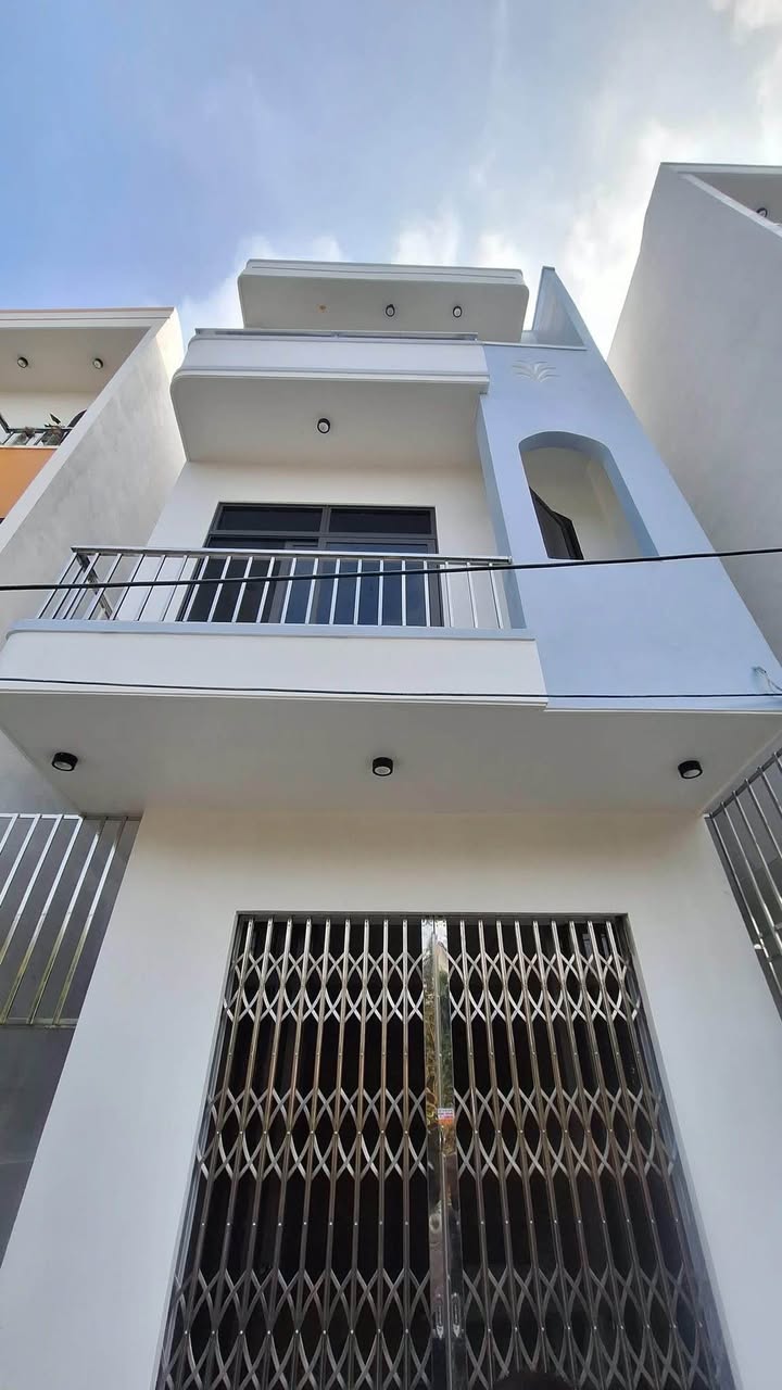 Nhà xây mới Tô Hiến Thành 50m² giá 2.55 tỷ - Ô tô vào tận cửa!