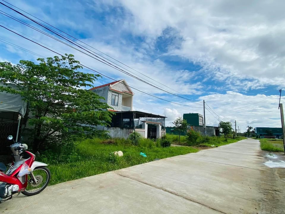 Đất nền mặt tiền KDC Ngõ Lung Tịnh Hà 189m² giá 700 triệu - Cơ hội đầu tư hấp dẫn!