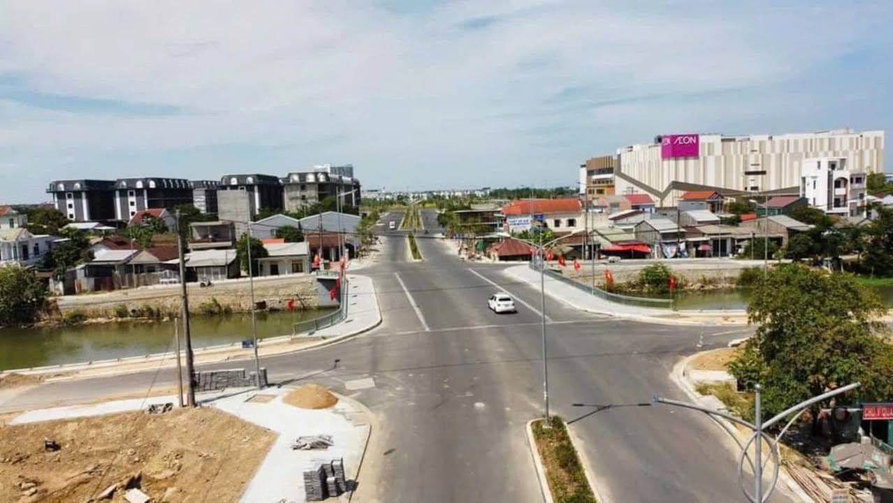 Đất 3 mặt tiền đường Âu Lạc 100m² giá 7 tỷ - Vị trí đắc địa, không có lô thứ 2!