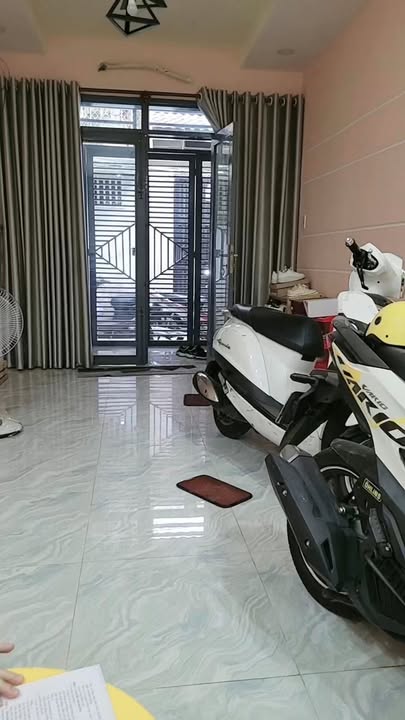 Nhà 5 tầng đường Lê Hồng Phong, Quận 10 - Giá 7.7 tỷ, Chính chủ, Full nội thất!