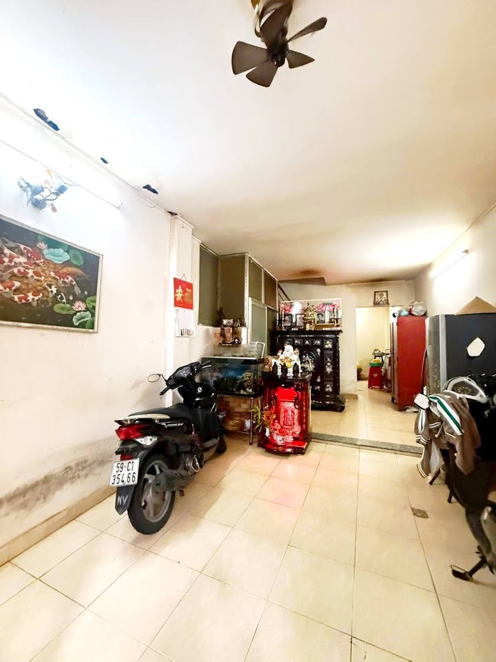 Nhà riêng Trần Phú Quận 5 54m² giá 4.3 tỷ - Đầu tư sinh lời ngay!