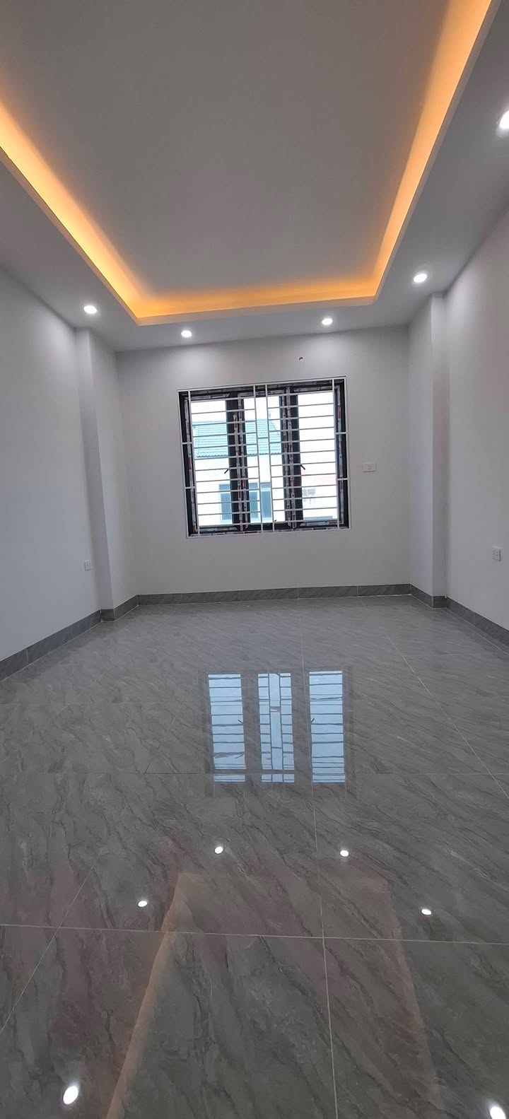 Nhà phố Liên Mạc 30m² giá 5 tỷ - Đón Tết ngay trong nhà mới!