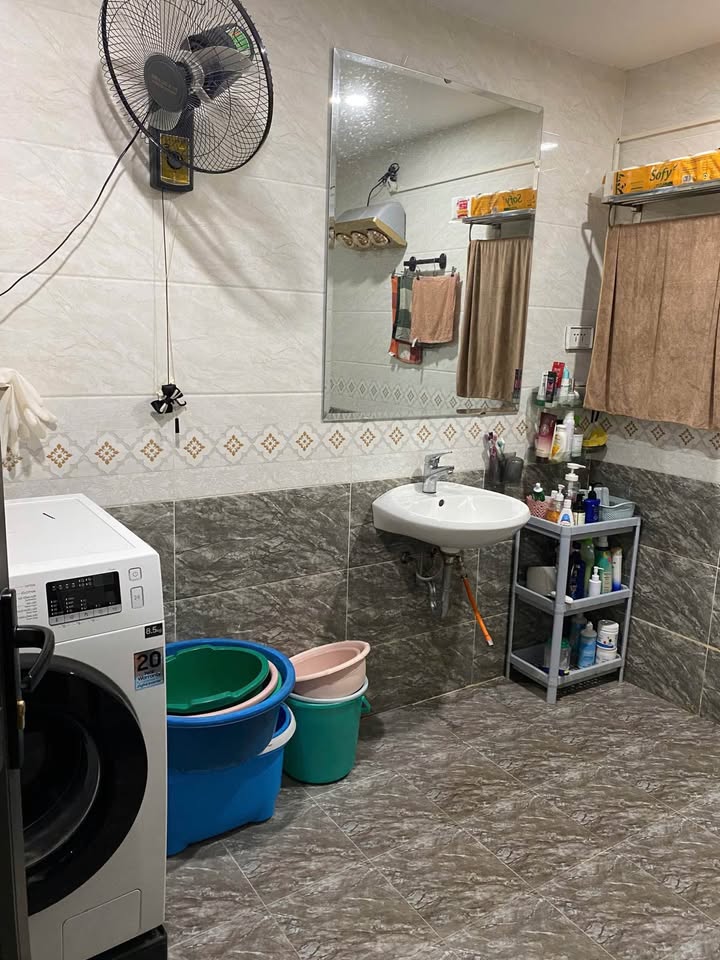 Căn hộ CCSV Hòa Bình 63m² - Đã đóng phí 5%, sẵn sàng giao dịch!