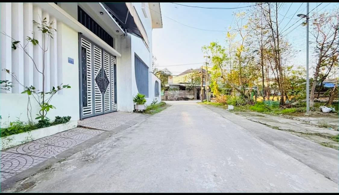 Lô đất đẹp Phường Thạch Linh 108m² giá 2 tỷ - Đường thông thoáng, sát biệt thự