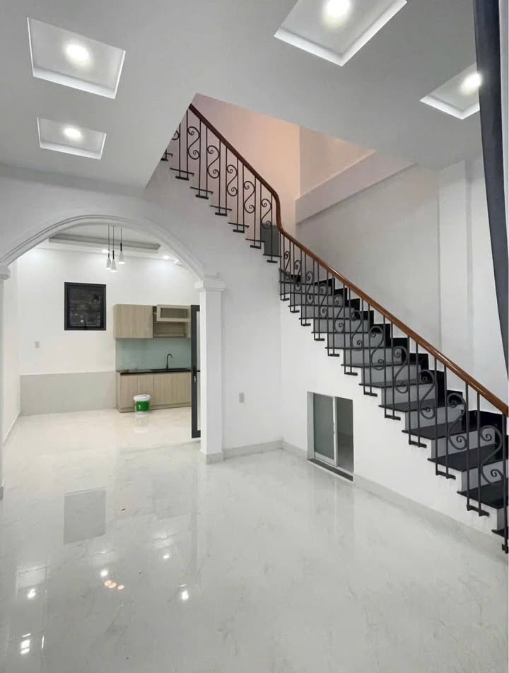 Nhà cho thuê mới xây tại đường Ngô Quyền, Đà Lạt 64m² - Phù hợp kinh doanh và sinh sống!