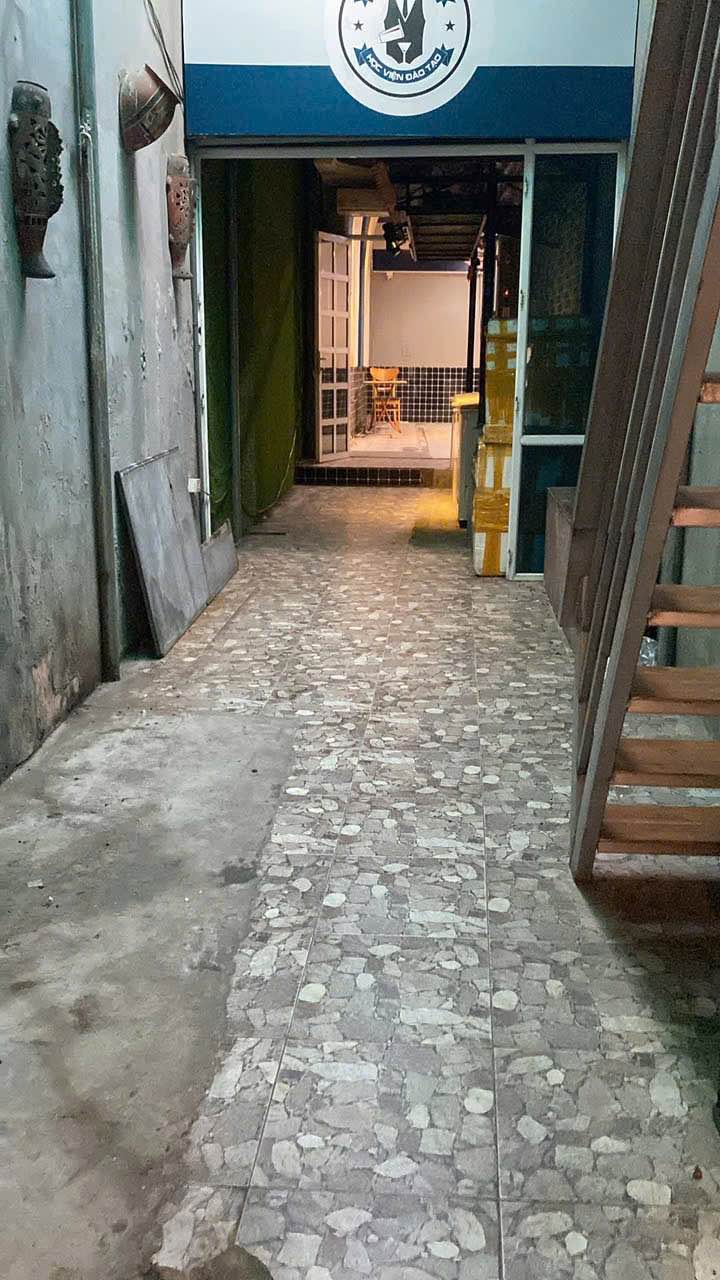 Nhà mặt đường Hàng Kênh, quận Lê Chân 98m² - Phù hợp kinh doanh sạch sẽ!