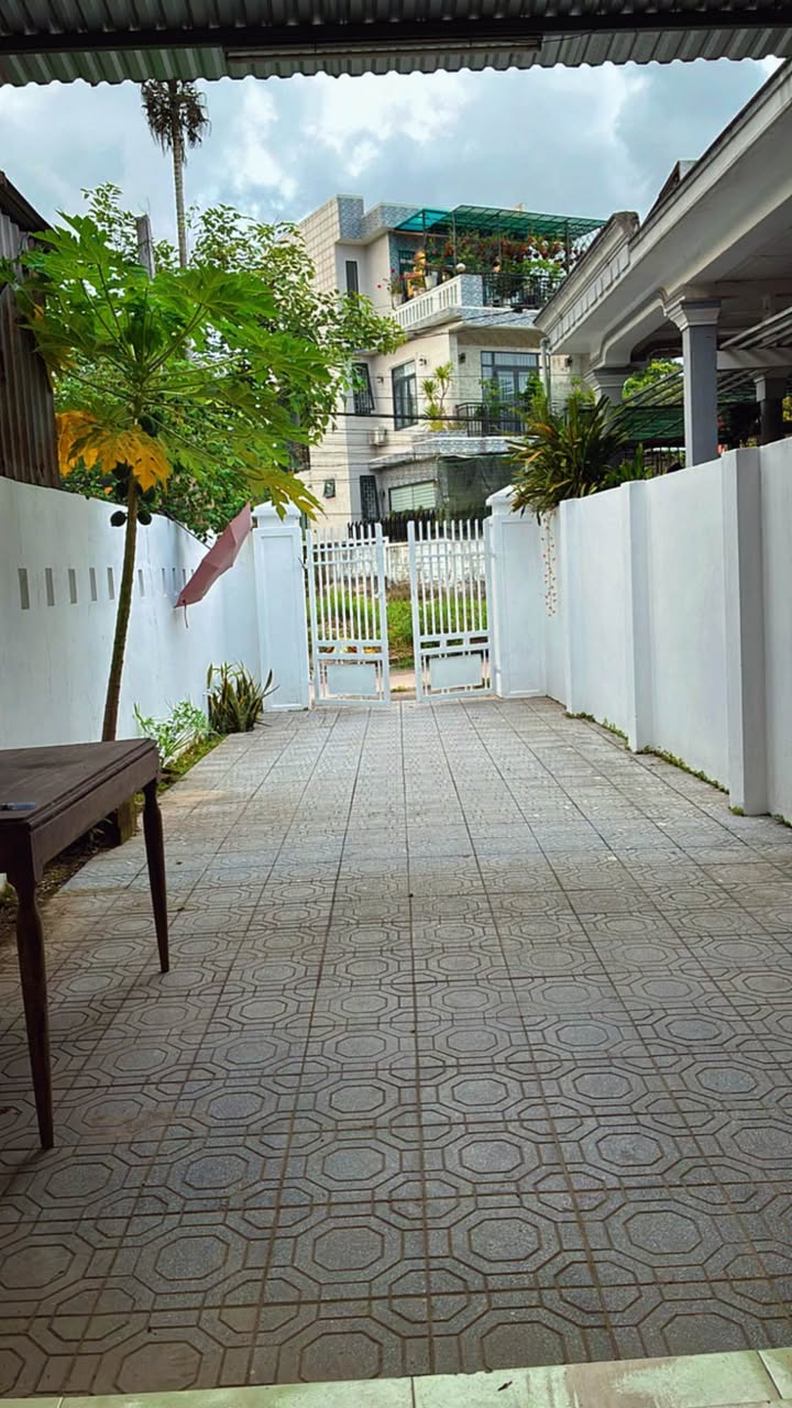 Nhà cấp 4 Thủy Xuân Huế 100m² giá 1.8 tỷ - Cao ráo không ngập lụt!