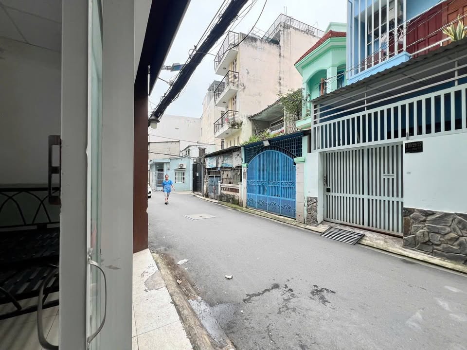 Cho thuê mặt bằng kinh doanh tại Phú Nhuận giá chỉ 5 triệu - Sẵn sàng kinh doanh ngay!