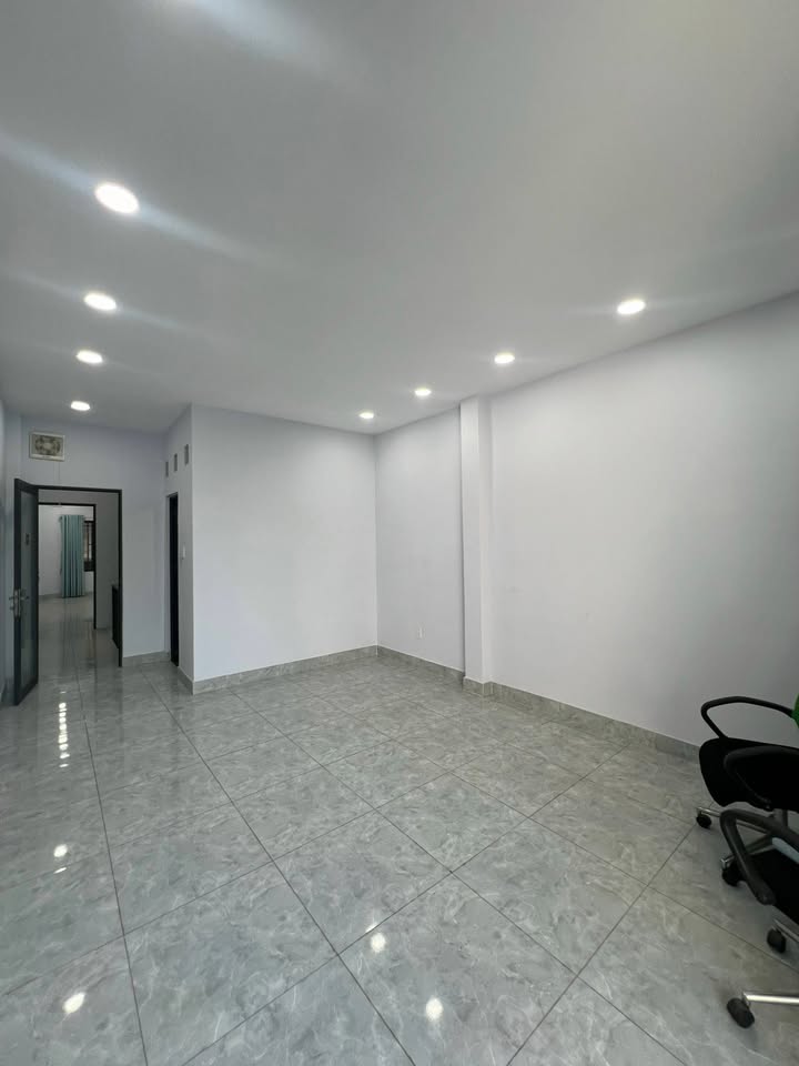 Nhà phố cho thuê tại Bình Thạnh 80m² giá 30 triệu - Nhà mới xây 2022!