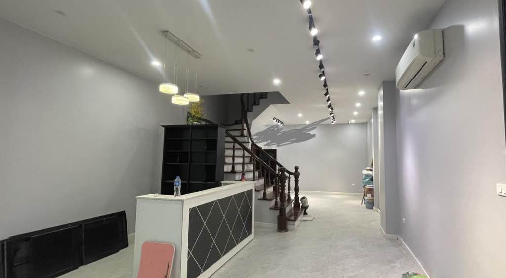 Nhà phố KĐT Văn Phú Hà Đông 82m² giá 20.8 tỷ - Kinh doanh tốt, ô tô tránh.