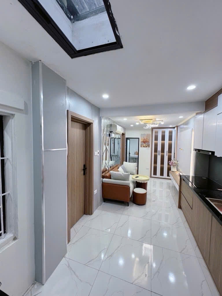 Căn hộ tập thể Kim Liên 60m² giá 3.85 tỷ - Full nội thất sang trọng!