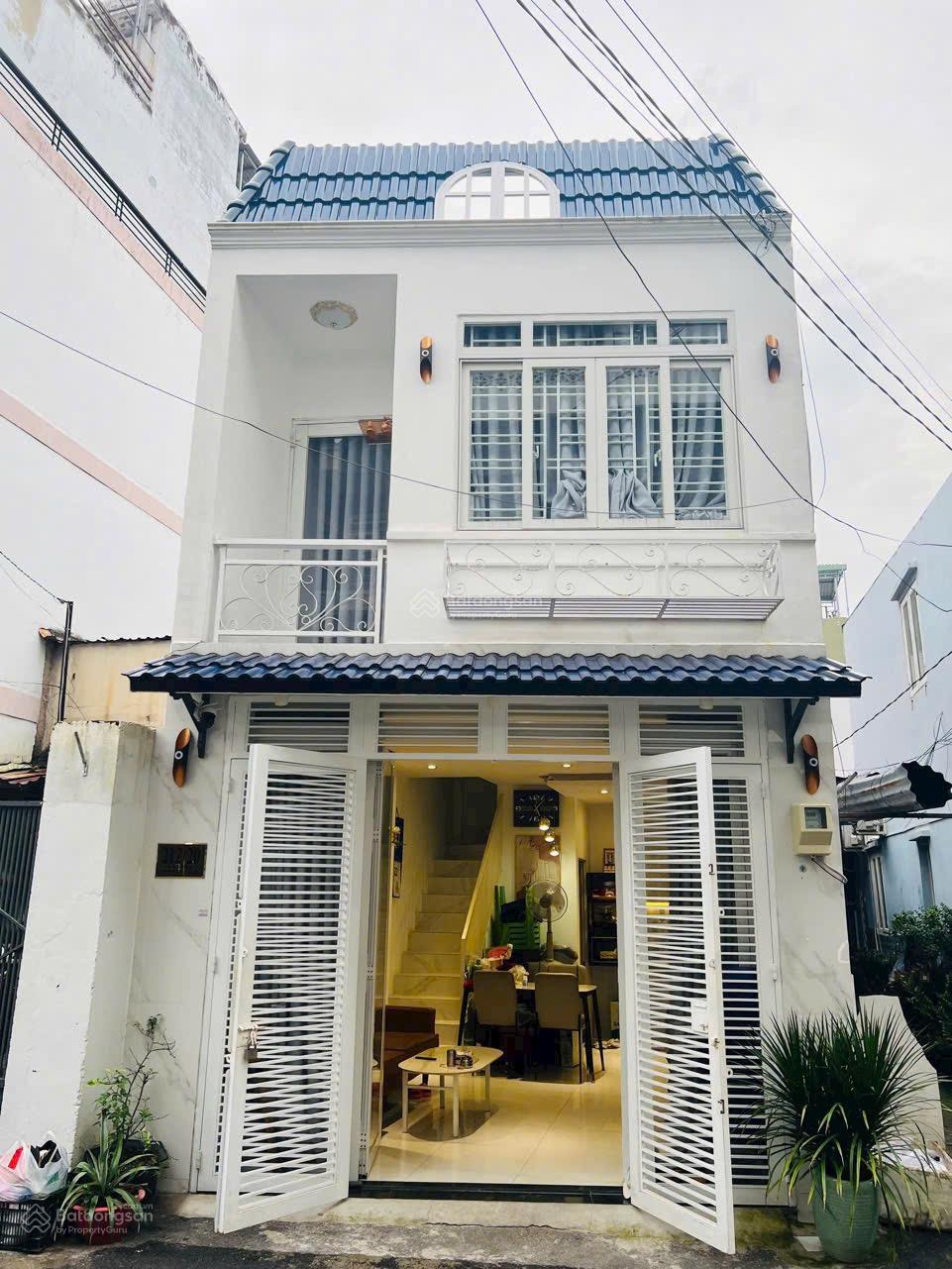 Nhà hẻm 8m khu đồng bộ Phạm Văn Chiêu 28m² giá 2.98 tỷ - Sổ hồng riêng, nội thất đầy đủ!