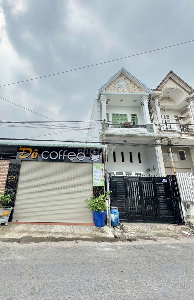 Nhà phố mặt tiền Ngô Văn Sở, Dĩ An 61.8m² giá 4.3 tỷ - Gần trung tâm hành chính