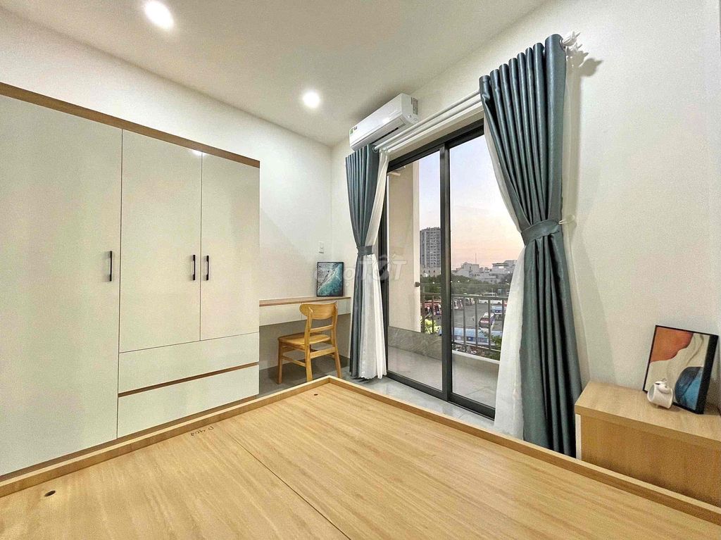 Căn hộ 1PN có ban công tại Nguyễn Xí 40m² giá 6.8 triệu - Địa điểm lý tưởng cho cuộc sống thoải mái!