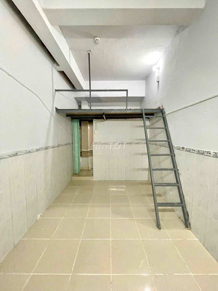 Phòng cho thuê Âu Cơ – Tân Phú 30m² giá 2.5 triệu - Gác rộng rãi, dọn vào ở ngay!