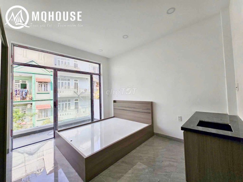 Căn hộ ban công quận 7 30m² giá 5.8 triệu - Full nội thất, giờ giấc tự do!