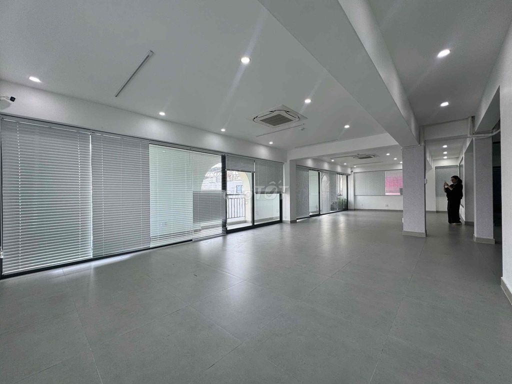 Cho thuê mặt bằng 220m² tại KDC Karic, An Khánh - Phù hợp làm văn phòng và quán cafe