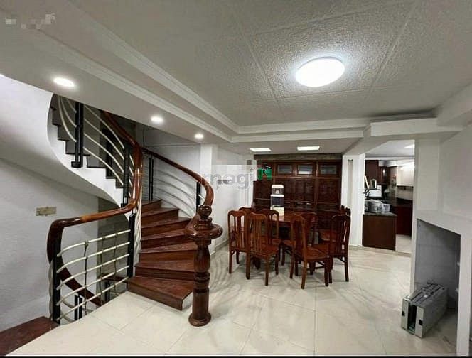 Nhà cho thuê nguyên căn 660/1 Điện Biên Phủ, Quận 10, 264m² - Phù hợp làm văn phòng và ở ngay!