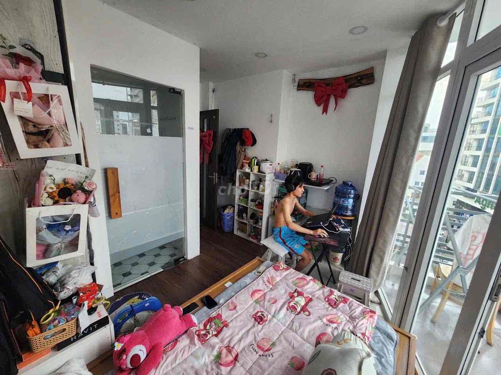 Phòng Studio Ban Công Full Nội Thất Trần Huy Liệu 22m² giá 4.3 triệu - Sẵn sàng vào ở!