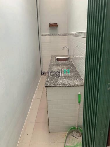 Nhà cho thuê nguyên căn 168/2D Tân Thành, Quận 5 - Diện tích 172m², Giá 10 triệu/tháng