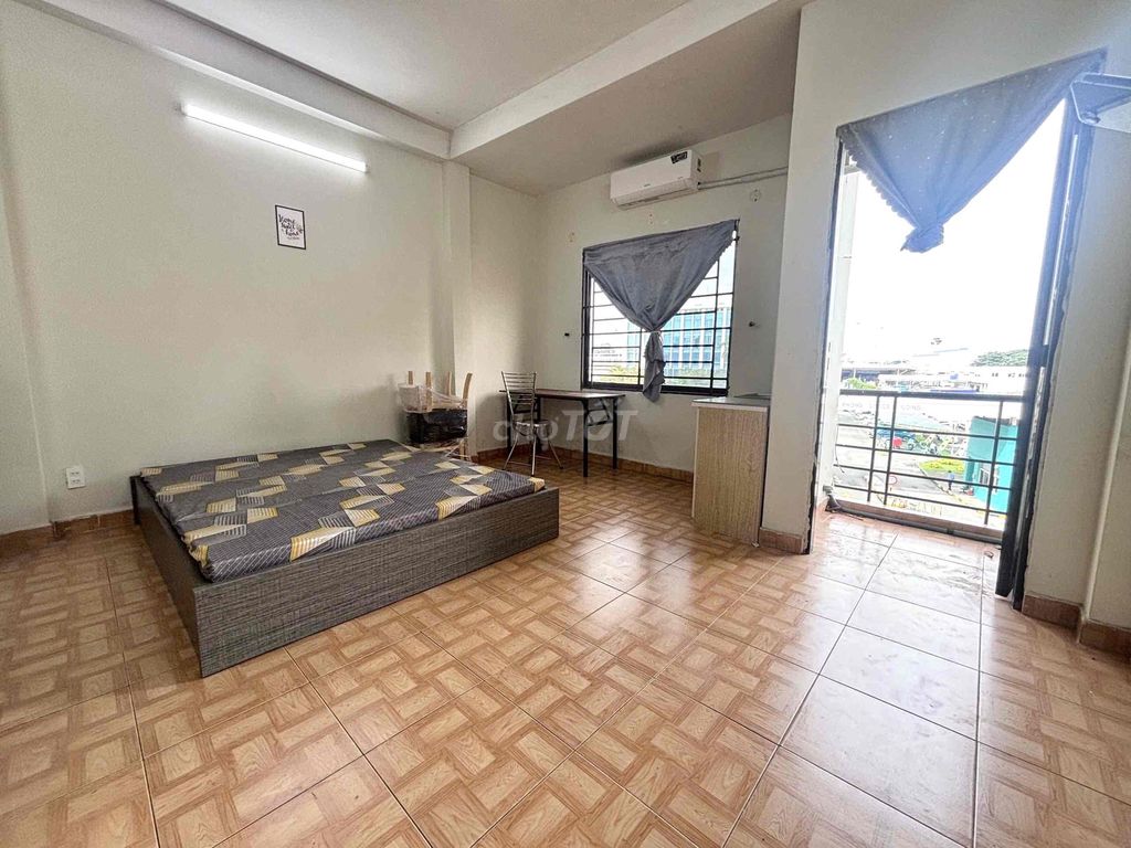 Phòng cho thuê 30m² Đường Sầm Sơn, Tân Bình - Nội thất đầy đủ, gần sân bay