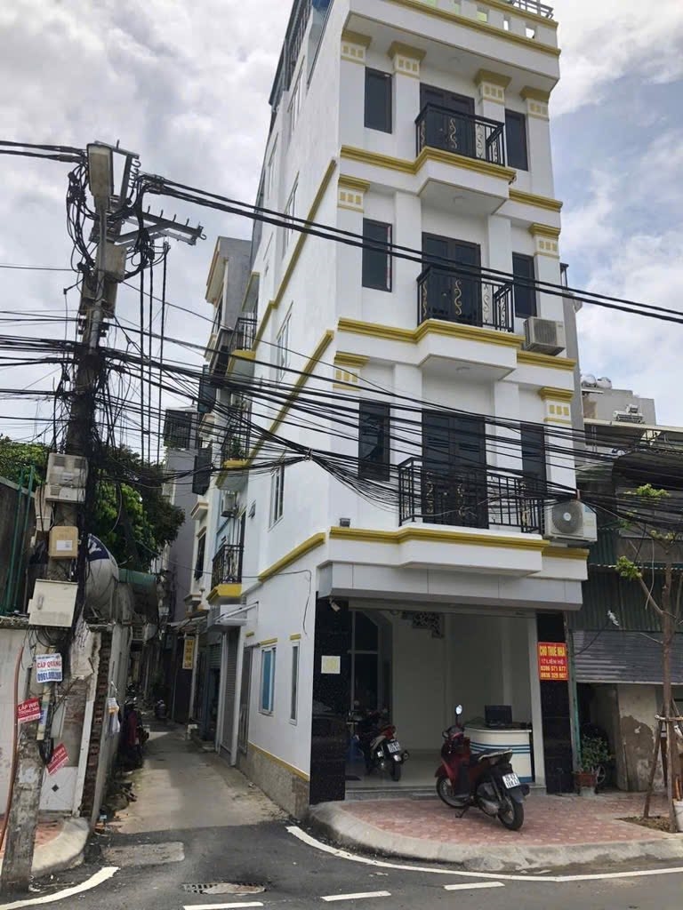 Nhà lô góc Hữu Lê, Hữu Hòa 65m² giá 15 tỷ - Kinh doanh đắc địa!