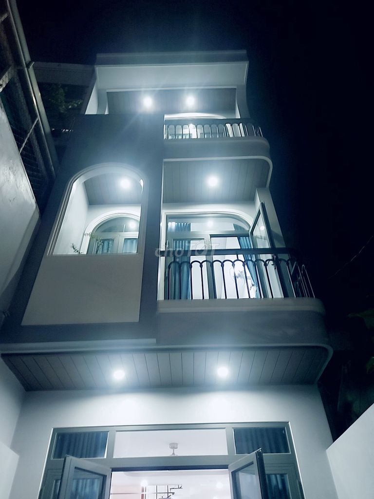 Nhà 4 tầng Nguyễn Sỹ Sách Tân Bình 62m² giá 6.95 tỷ - Hẻm ô tô đỗ cửa, sổ hồng chính chủ!
