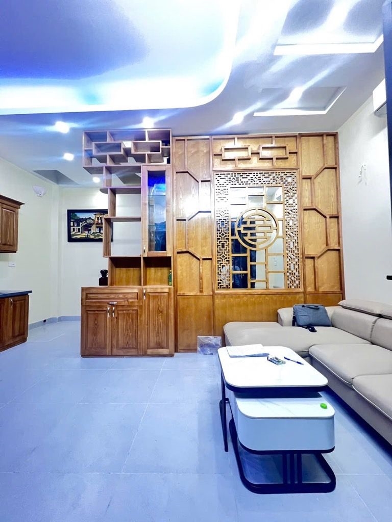 Nhà phố Thổ Quan 33m² giá 8.5 tỷ - Ngõ rộng, thông thoáng, sẵn sàng giao dịch!