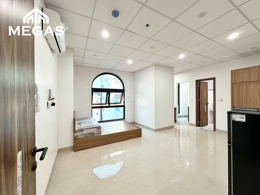 Căn hộ studio tách bếp 45m² giá 5.5 triệu - Ngay công viên Hoà Bình