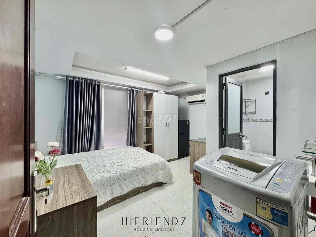Căn hộ dịch vụ cao cấp tại Quận 5 - 18m² giá chỉ 5 triệu - Free xe tiện lợi!