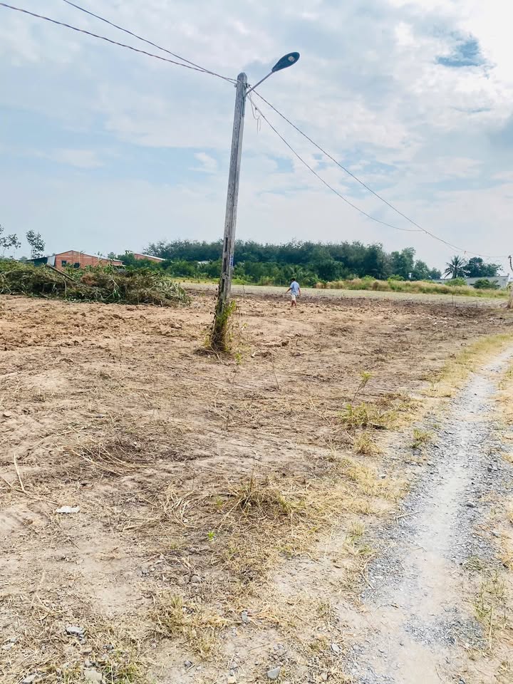 Đất nền Hòa Thành Tây Ninh 1600m² giá 99.84 tỷ - Đầu tư sinh lời bền vững!