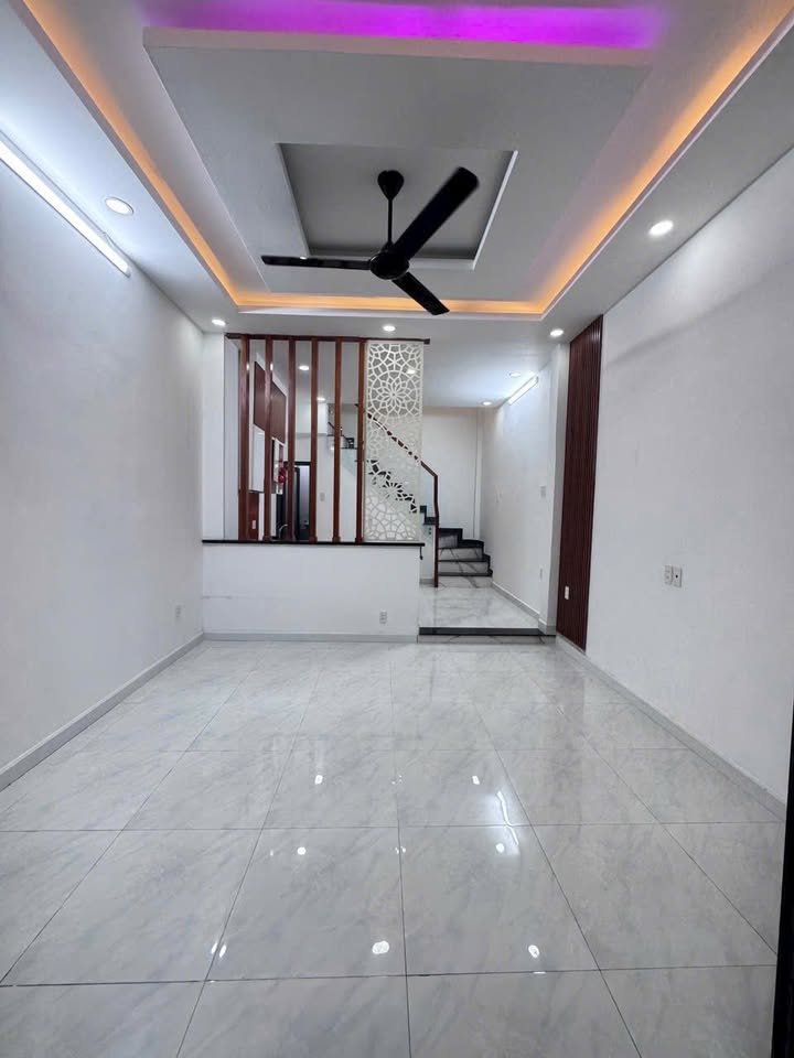 Nhà mới 1 lầu tại Gò Xoài, Bình Tân 40m² giá 4.45 tỷ - Thương lượng ngay!