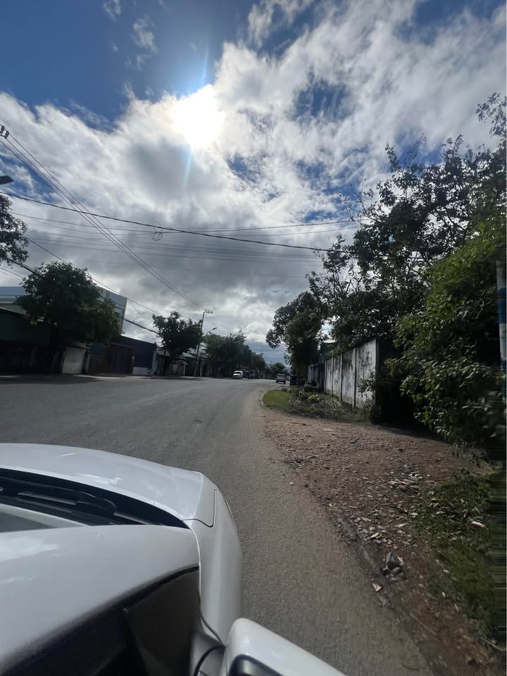 Nhà đẹp mặt tiền Trần Văn Ơn, phường Trường Chinh, 125m² chỉ 1.7 tỷ - Sẵn sàng vào ở!