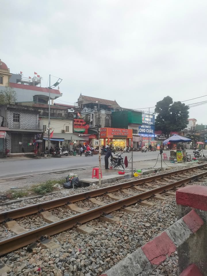 Mặt tiền nhà 4 tầng QL1A, Thường Tín 120m² giá 14 tỷ - Đầu tư sinh lời ngay!