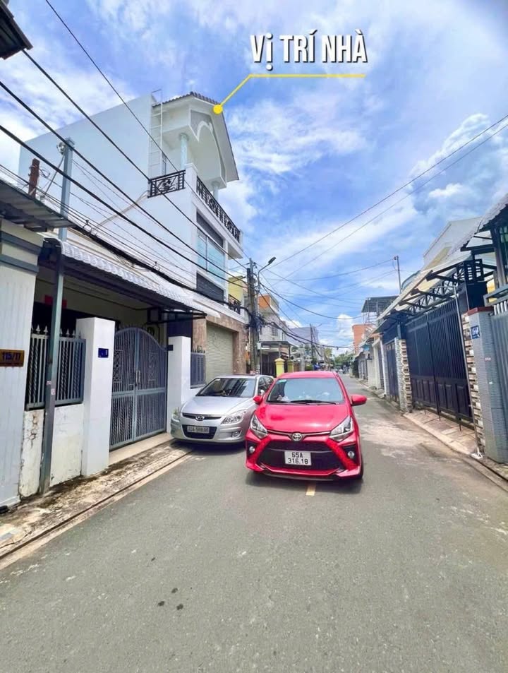 Nhà 2 Lầu Góc 2 Mặt Tiền tại Cần Thơ 47m² giá 3.29 tỷ - Full Nội Thất